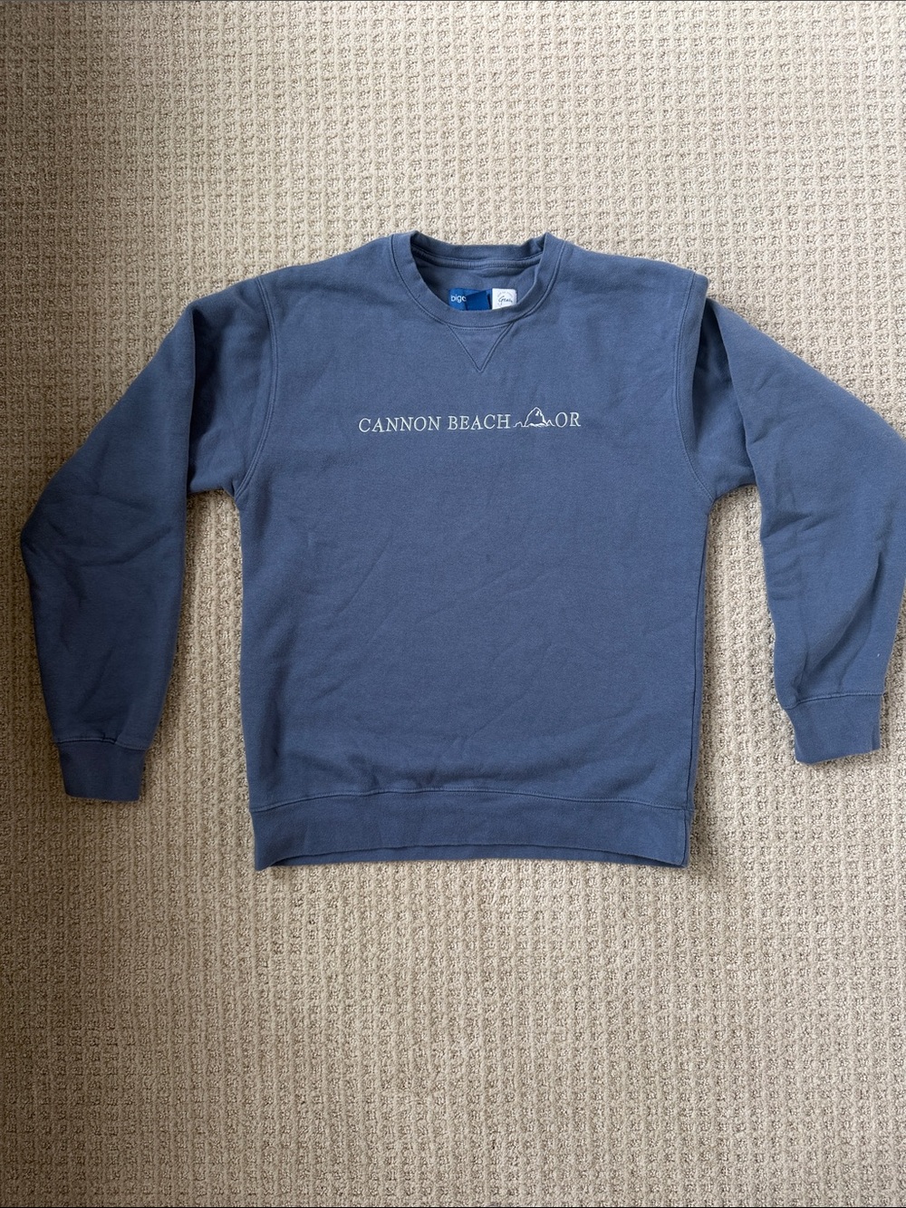 Crewneck Sweatshirt Cannon Beach OR- Blue